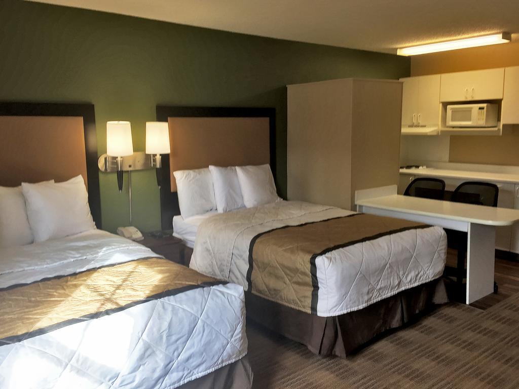 Extended Stay America Suites - Kansas City - Airport Zewnętrze zdjęcie