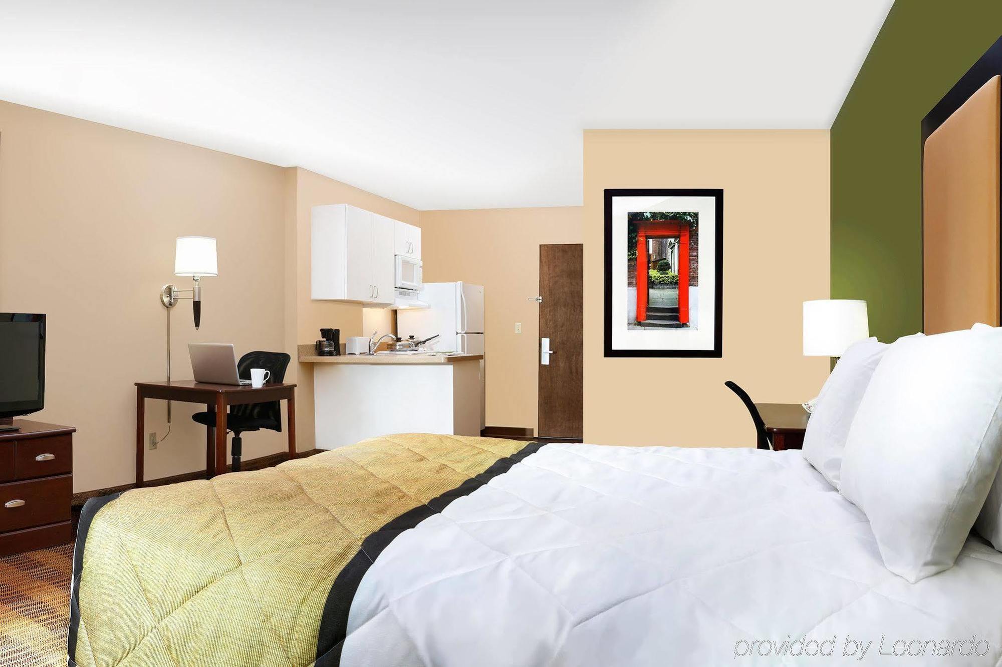 Extended Stay America Suites - Kansas City - Airport Zewnętrze zdjęcie